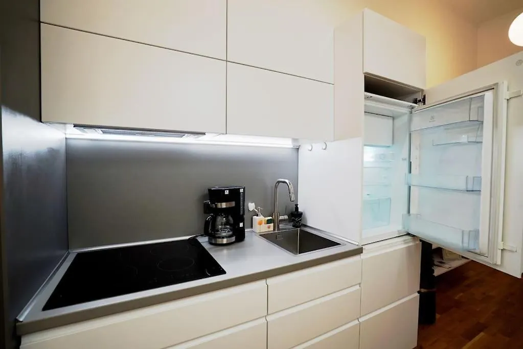 Cozy Apartment With Garage Prága Csehország
