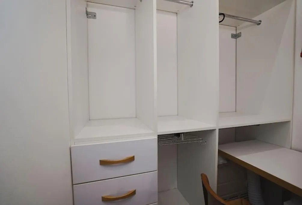 Cozy Apartment With Garage Prága